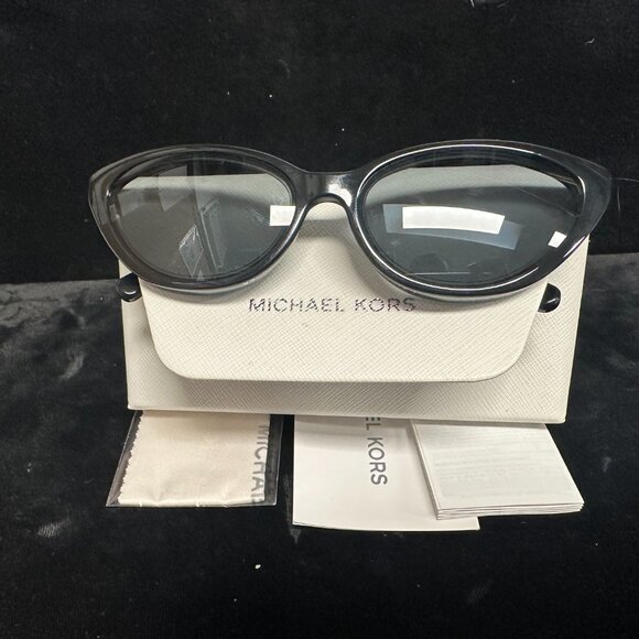 Michael Kors Cat Eye Shaped Sunglasses w/ Case New! - Picture 1 of 9